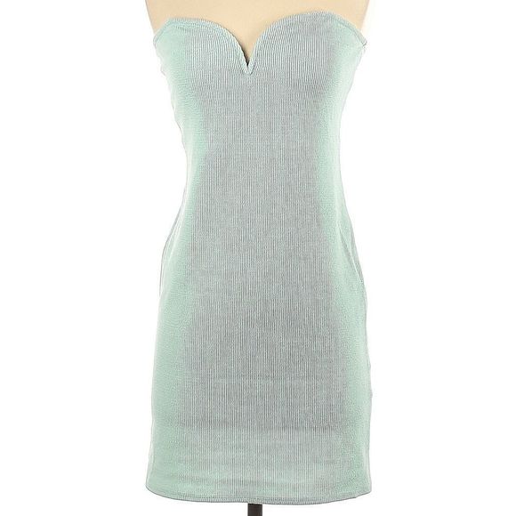 H&M Bodycon Dress - Picture 3 of 3